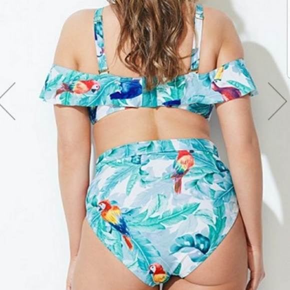 GabiFresh Water Slide Bikini - Picture 2 of 8